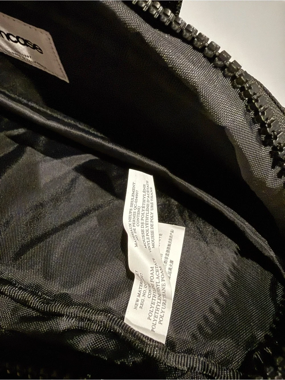 Incase sleek laptop